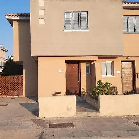 Ilios Cottages 3 Bedroom Maisonette